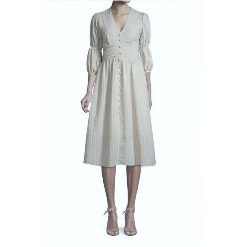Avantlook | White Button-Down Dress